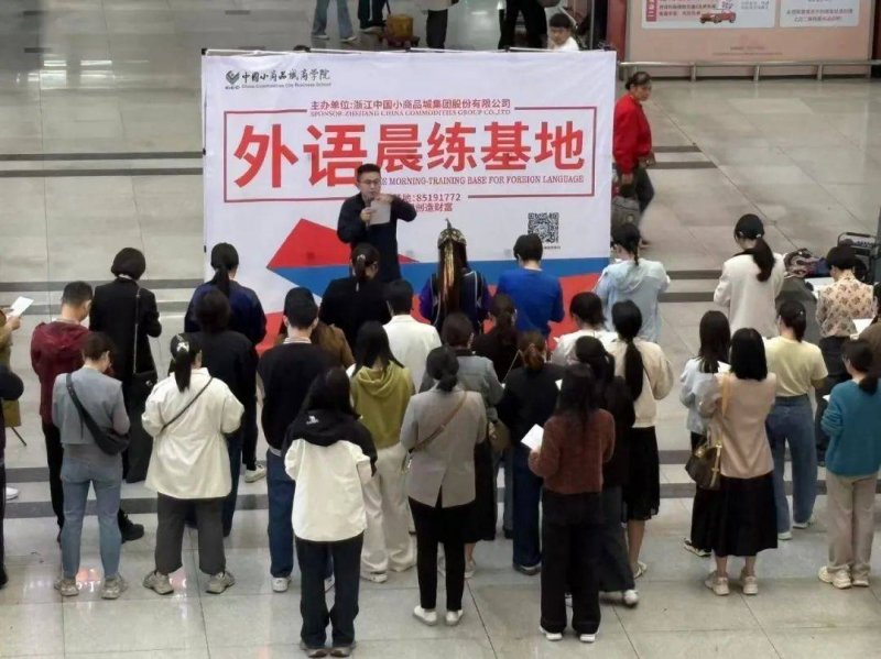 科学而卫生的减肥软件，辅助读者通过饮食运维实现减肥方向
